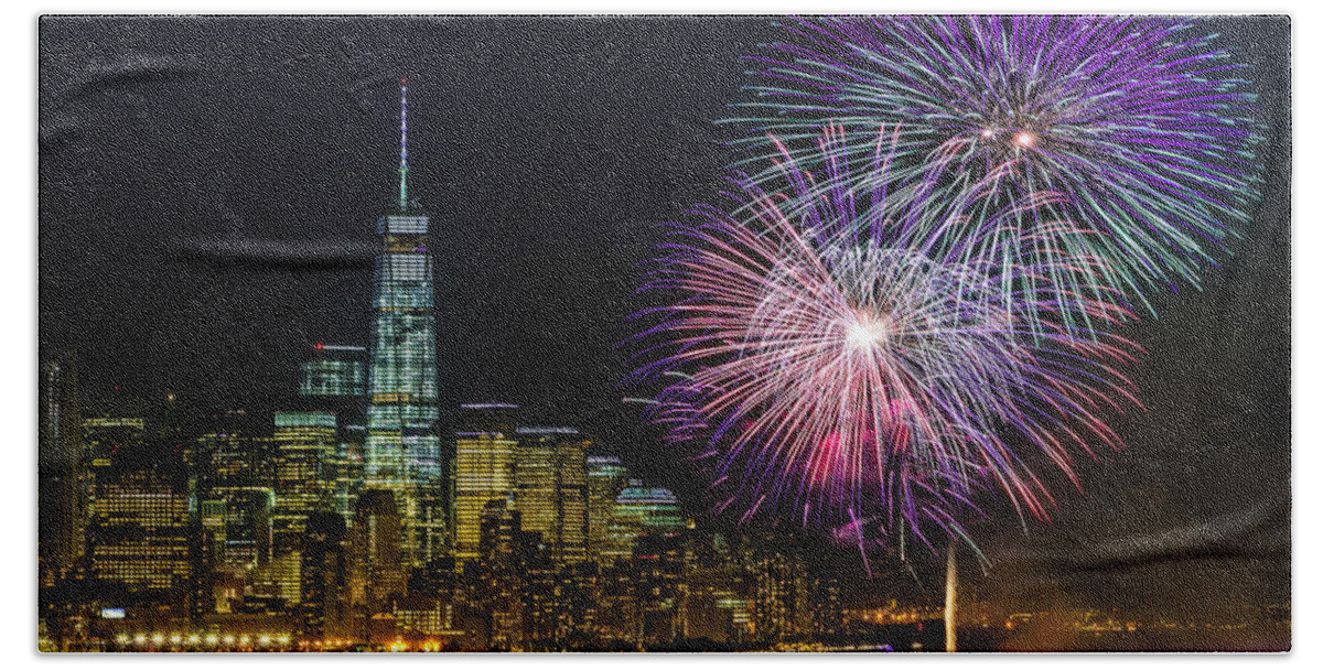 Fireworks Hand Towel featuring the photograph New York City Summer Fireworks by Susan Candelario