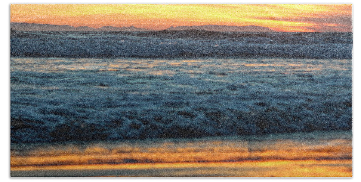 Sunset Bath Towel featuring the photograph Newport beach sunset 1 by Habib Ayat