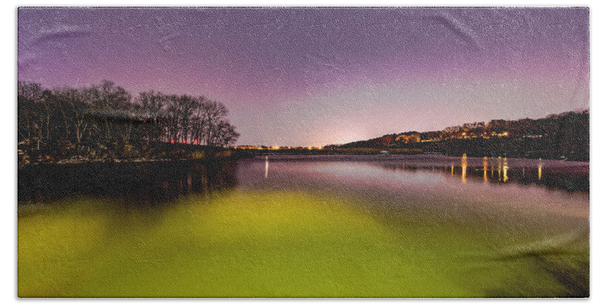 Milton Landing Bath Towel featuring the photograph Night colors on the River by Brian MacLean