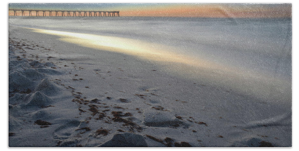 Beach Hand Towel featuring the photograph Night Draws Near by Renee Hardison