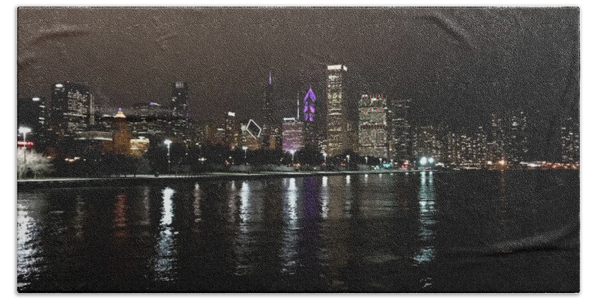 Chicago Hand Towel featuring the photograph Night view #1 by Dennis Richardson