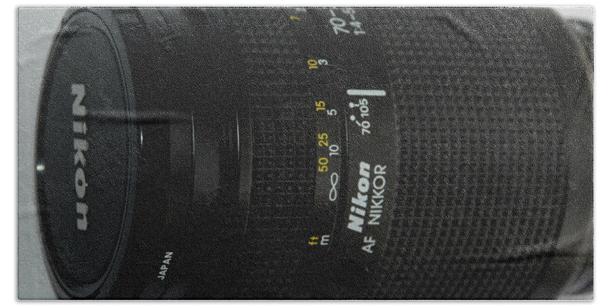 Lens Bath Towel featuring the photograph Nikon 70- 210 Mm Lens by Ee Photography