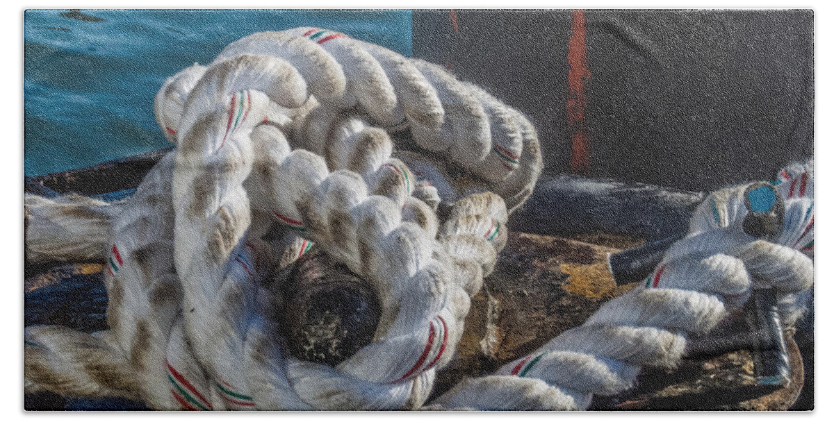 Rope Bath Towel featuring the photograph Ship Rope by Patti Deters