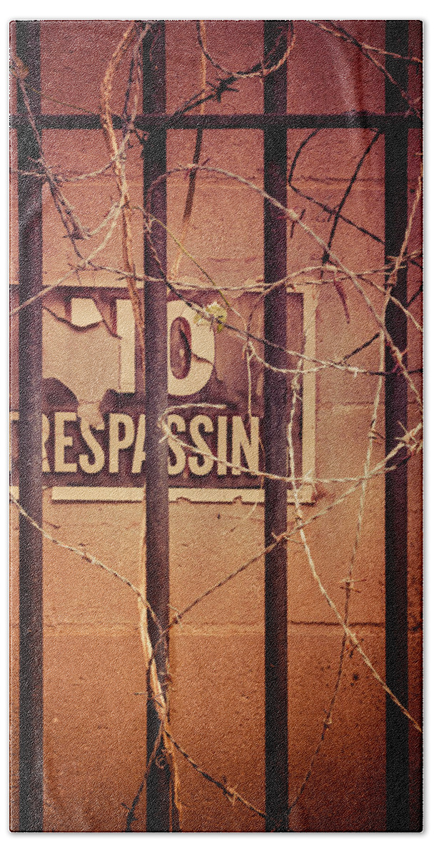 No Trespassing Hand Towel featuring the photograph No Trespassing by Carolyn Marshall