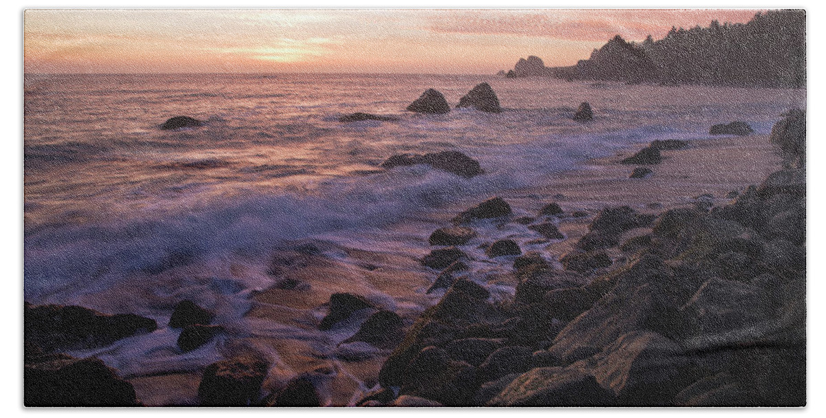 Sunset Bath Towel featuring the photograph North Coast Sunset by Paul Riedinger