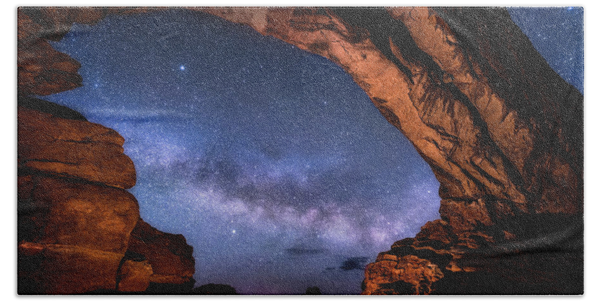 Arches Hand Towel featuring the photograph North Window Milky Way by Michael Ash
