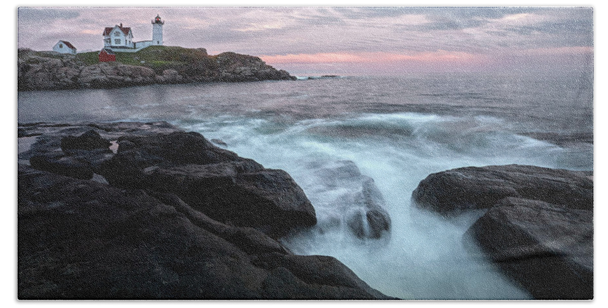 Jon Evan Glaser Hand Towel featuring the photograph Nubble Lighthouse of Maine by Jon Glaser