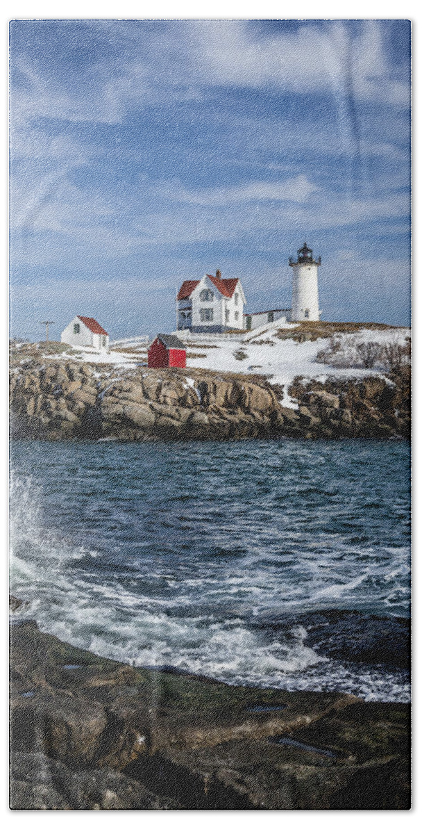 Lighthouse Bath Towel featuring the photograph Nubble Lighthouse Winter by Gary Shepard