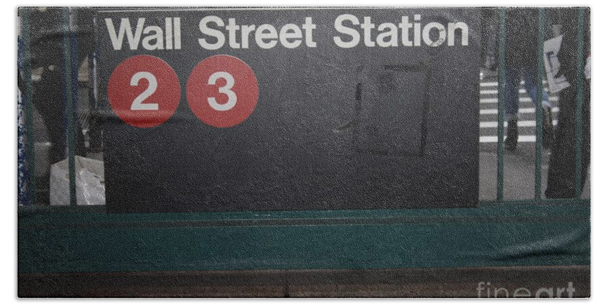 Nyc Wall Street Subway Entrance Bath Towel featuring the photograph Nyc Wall Street Subway Entrance by John Telfer