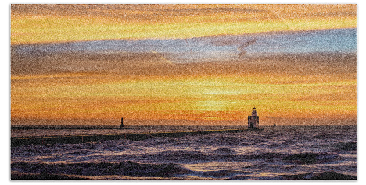Lighthouse Bath Towel featuring the photograph October Surprise by Bill Pevlor