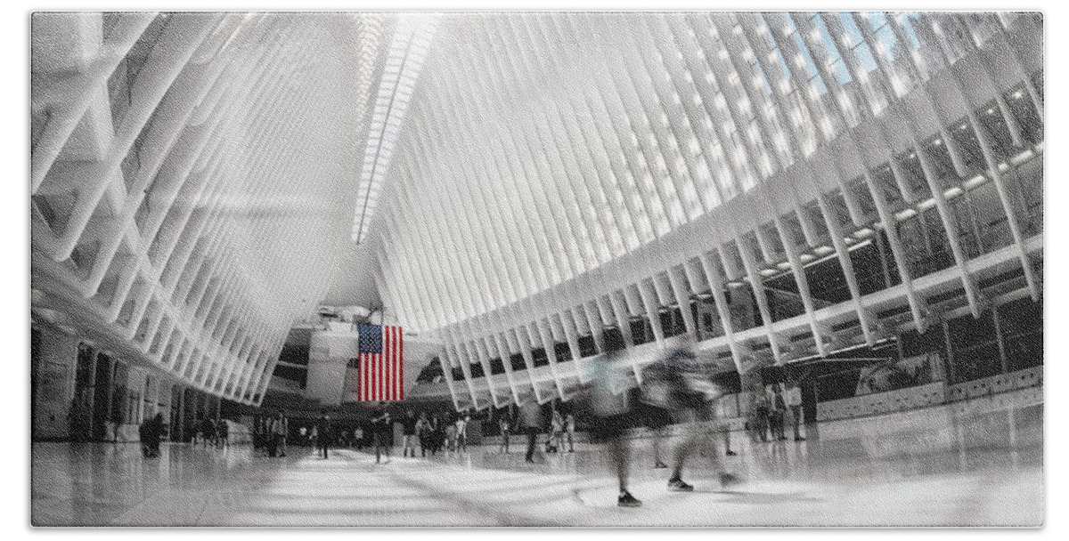 America Hand Towel featuring the photograph Oculus by Eduard Moldoveanu