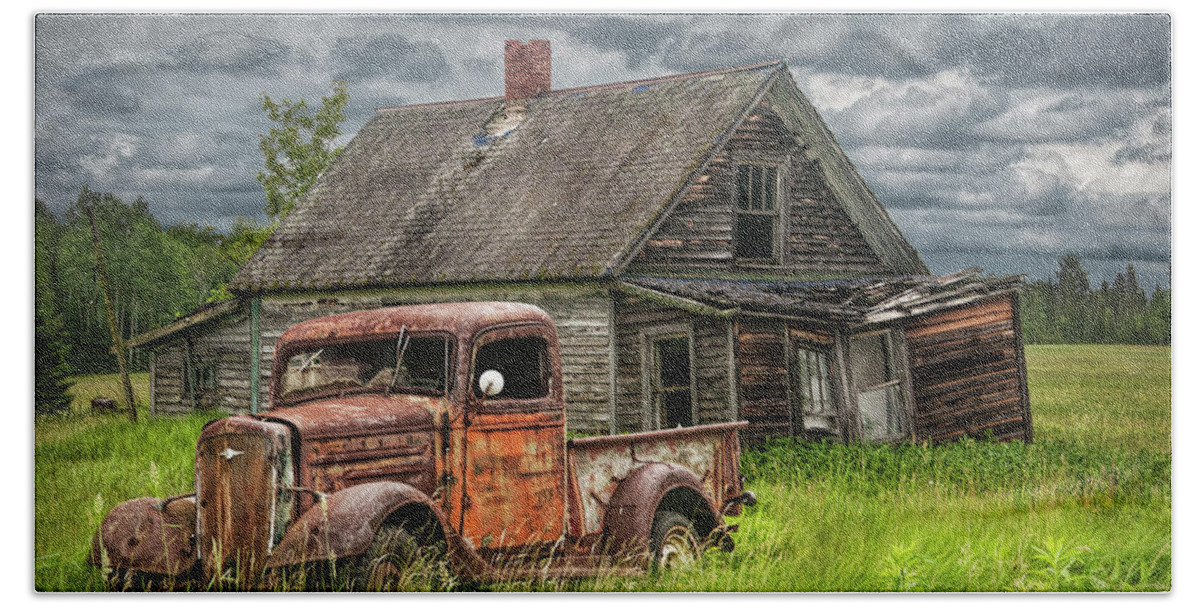 Landscape Bath Towel featuring the photograph Old Abandoned Pickup by run down Farm House by Randall Nyhof