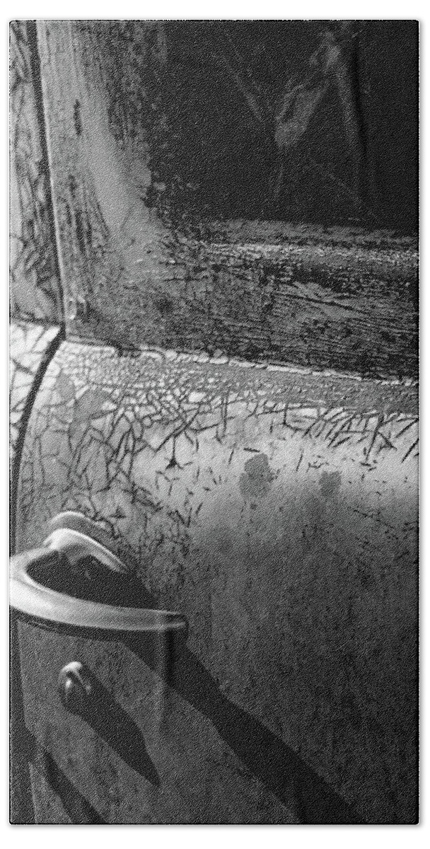 Truck Bath Towel featuring the photograph Old Dodge Truck - Rust Bucket - BW - Water Paper 06 by Pamela Critchlow