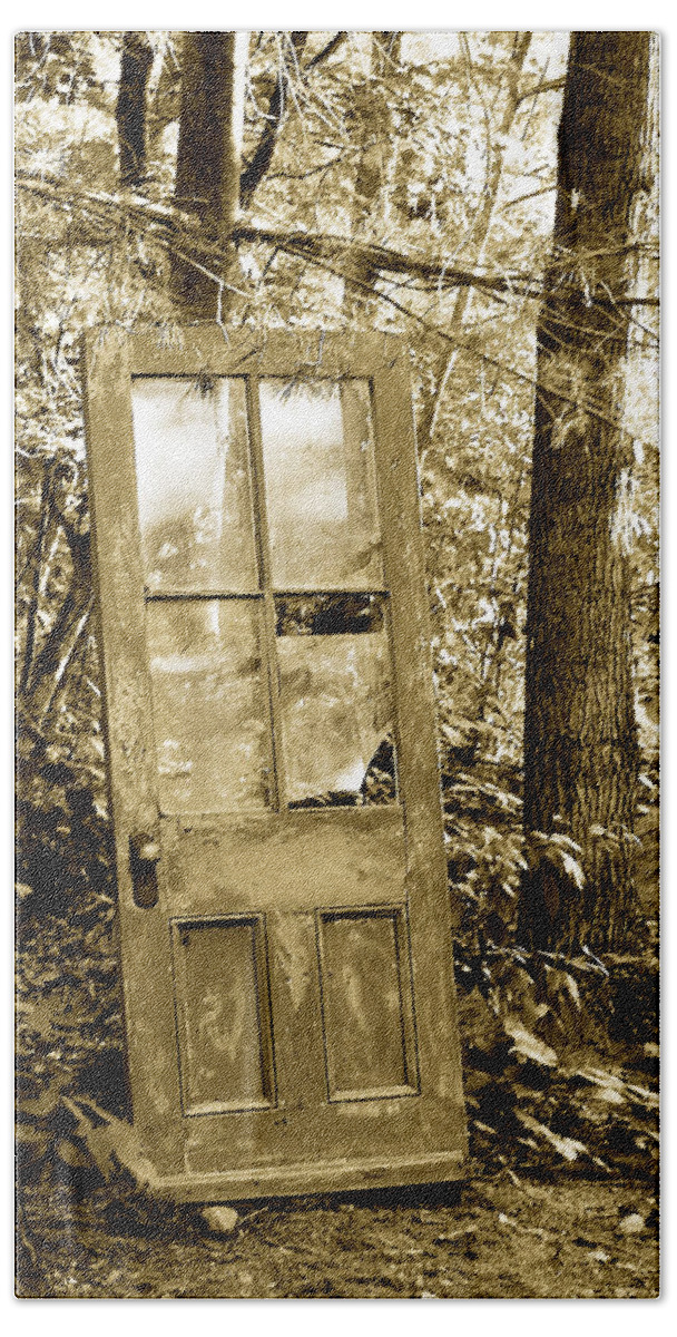 Broken Glass Hand Towel featuring the photograph Old Door by Linda McRae
