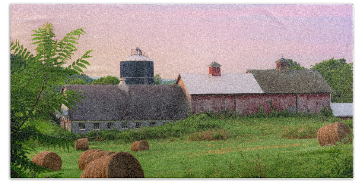 Farms And Barns Hand Towel featuring the photograph Old New York by Bill Wakeley