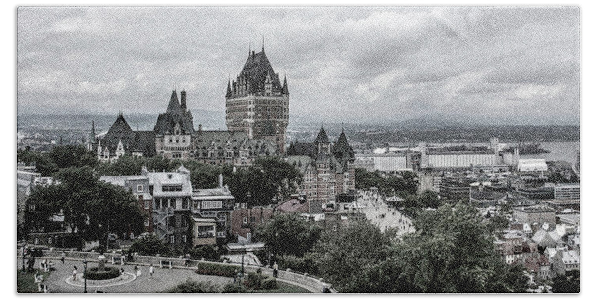 Quebec Bath Towel featuring the photograph Old Quebec City by Kathy Paynter