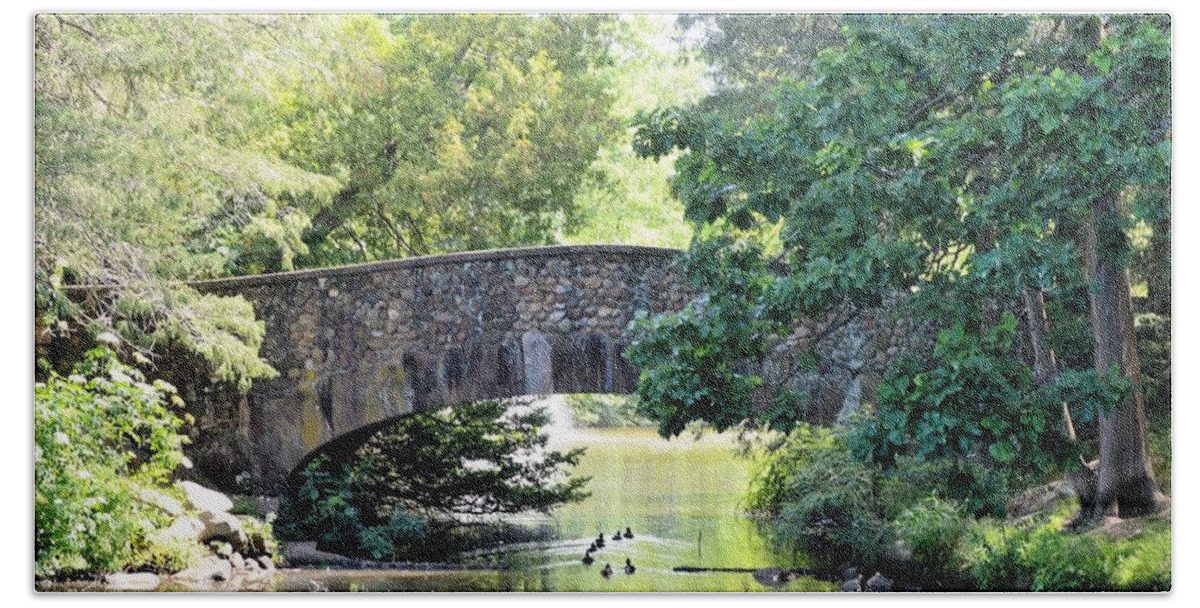 Bridges Bath Towel featuring the photograph Old Stone Walkway by Charles HALL