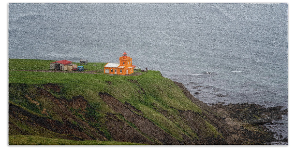 Iceland Bath Towel featuring the photograph Orange Lighthouse by Tom Singleton