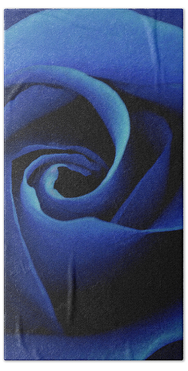 Passionate Blue Bath Towel featuring the photograph Passionate Blue by The Art Of Marilyn Ridoutt-Greene