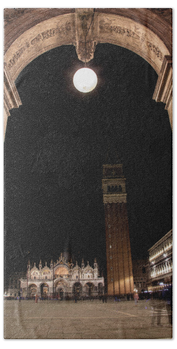 Canon Hand Towel featuring the photograph Pazza San Marco Venice with Entrance by John McGraw