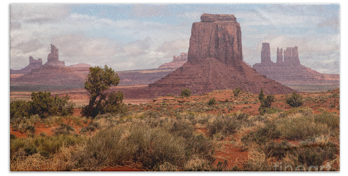 Monument Valley Bath Towel featuring the photograph Peace in the Valley by Jim Garrison
