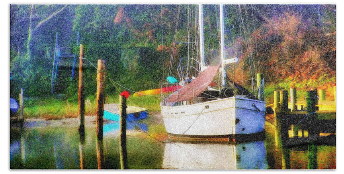 2d Hand Towel featuring the photograph Peaceful Morning In The Cove by Brian Wallace