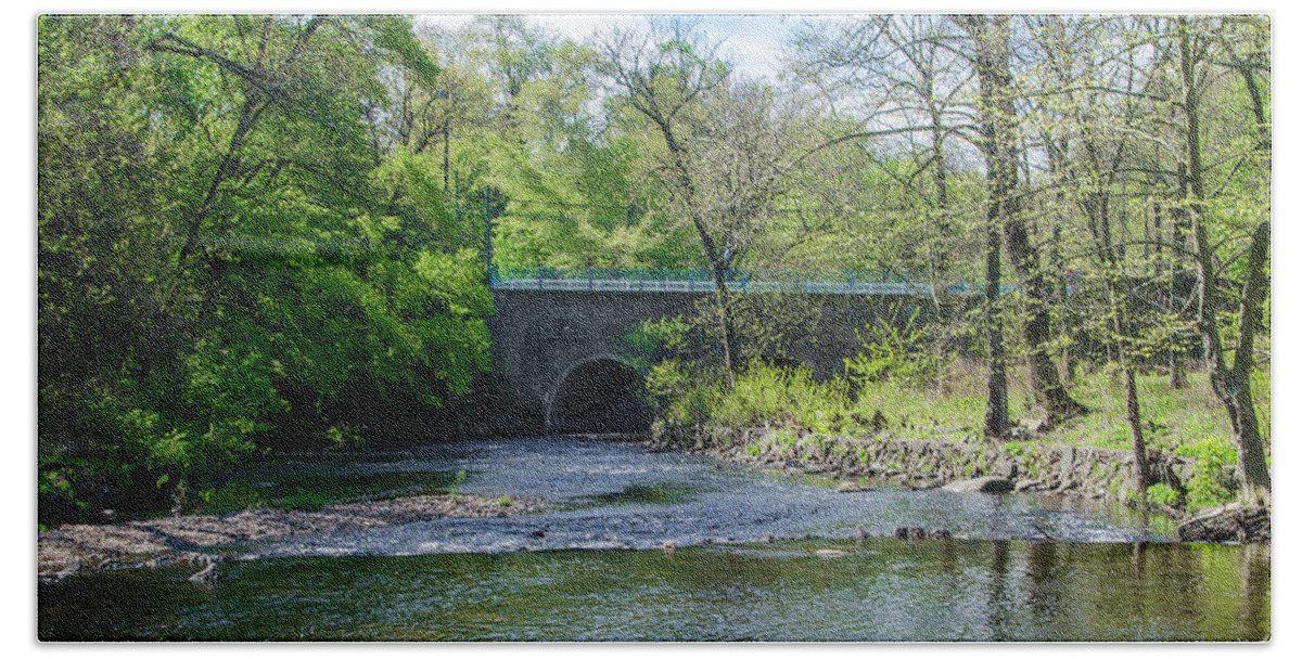 Pennypack Hand Towel featuring the photograph Pennypack Creek Bridge Built 1697 by Bill Cannon