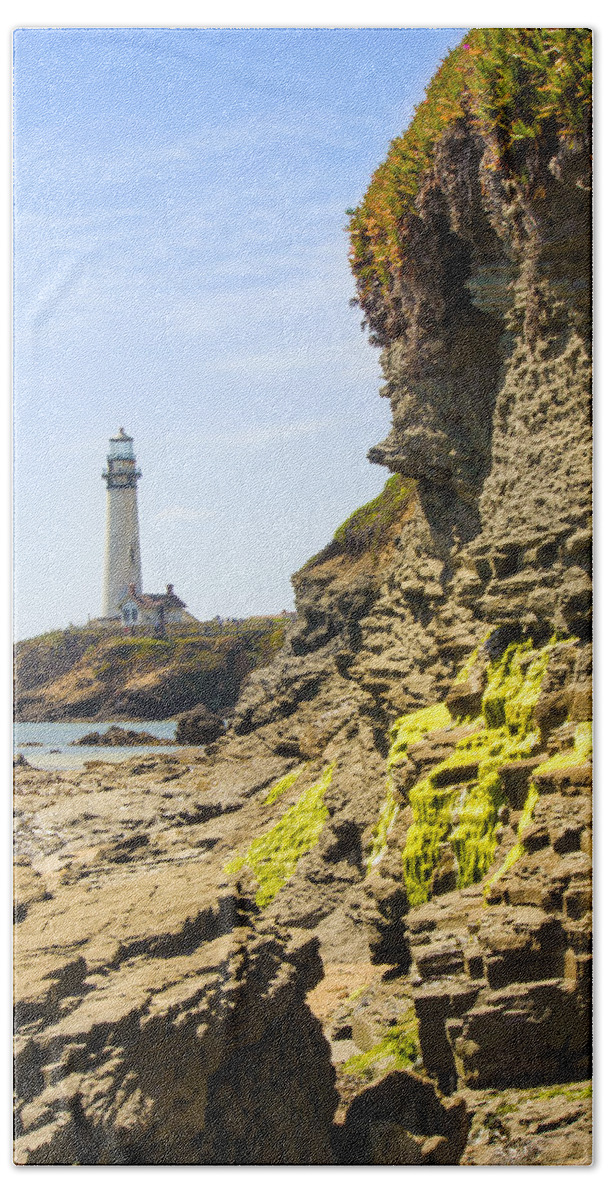 Pidgeon Point Lighthouse Hand Towel featuring the photograph Pidgeon Point Lighthouse by Bryant Coffey