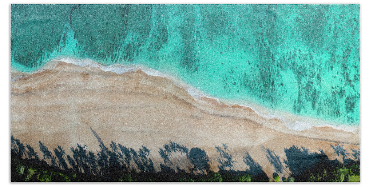 Pipeline Hawaii Beach Drone Hand Towel featuring the photograph Pipeline Panorama by Leonardo Dale