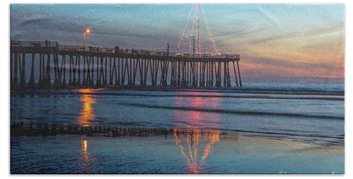 Seascape Hand Towel featuring the photograph Pismo Pier Lights by Mimi Ditchie