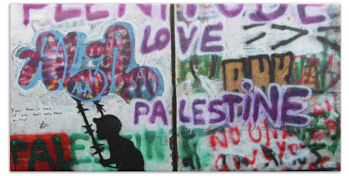 Plenitude Bath Towel featuring the photograph Plenitude Love Palestine by Munir Alawi