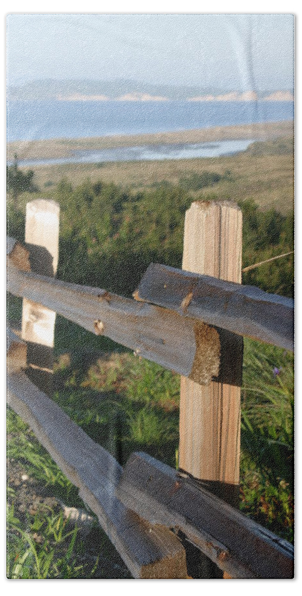 Point Reyes National Seashore Hand Towel featuring the photograph Point Reyes Fence by Jeff Floyd CA