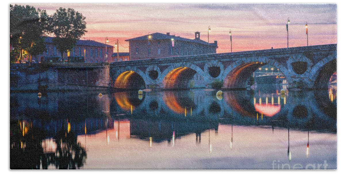 Pont Neuf Bath Towel featuring the photograph Pont Neuf in Toulouse at sunset by Elena Elisseeva