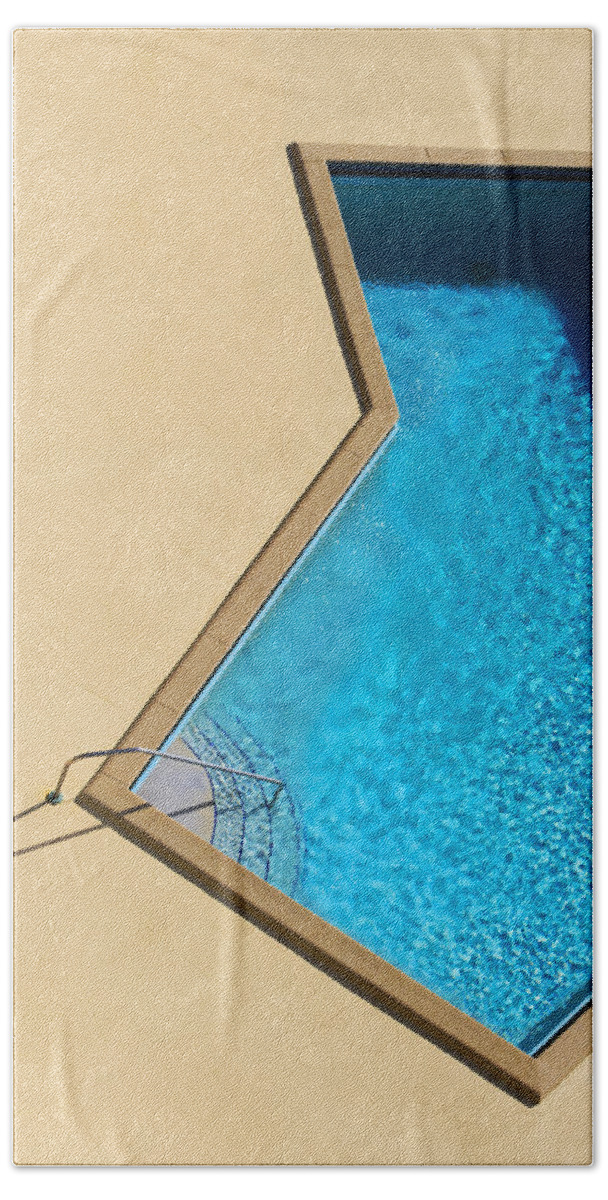 Swimming Pool Hand Towel featuring the photograph Pool Modern by Laura Fasulo