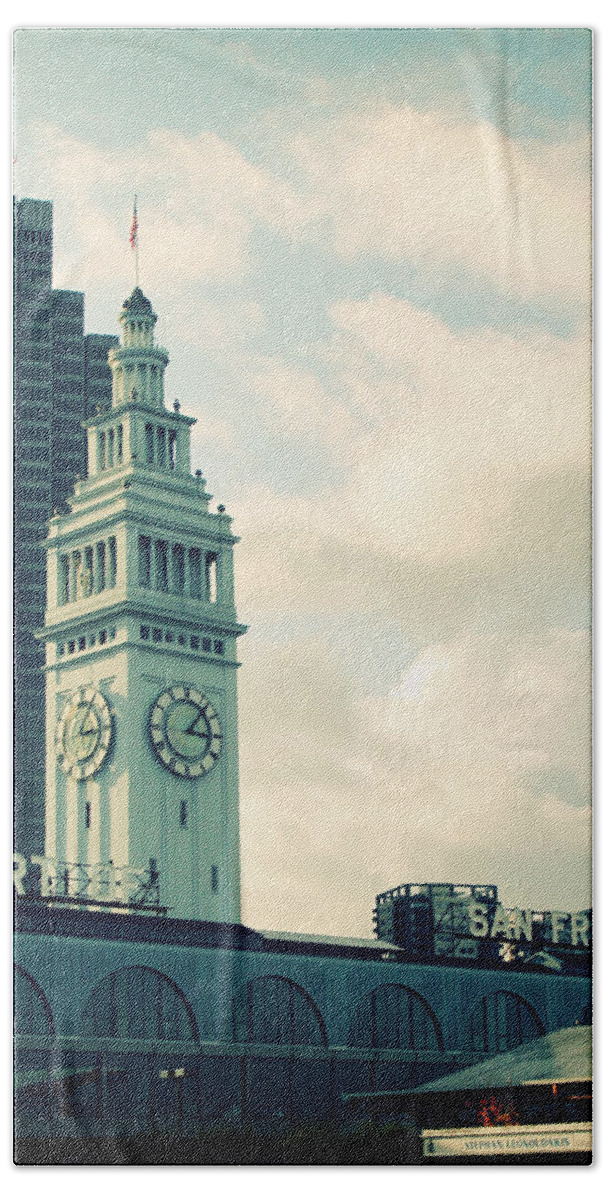 Clock Hand Towel featuring the photograph Port of San Francisco by Linda Woods