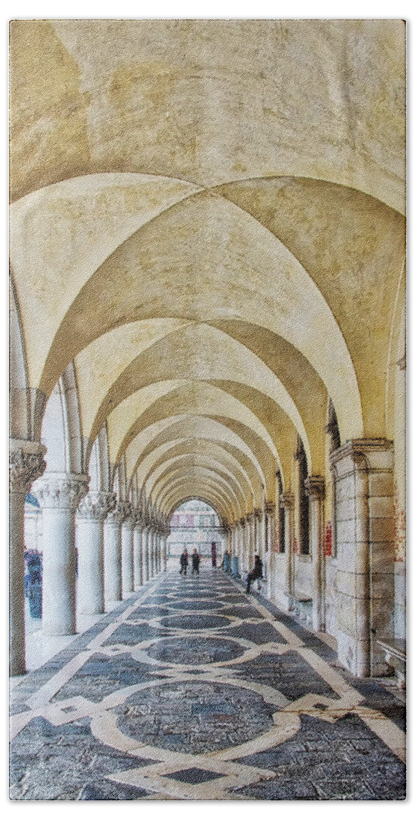 St Marks Square Bath Towel featuring the photograph Portico At St Marks Square by Gary Slawsky