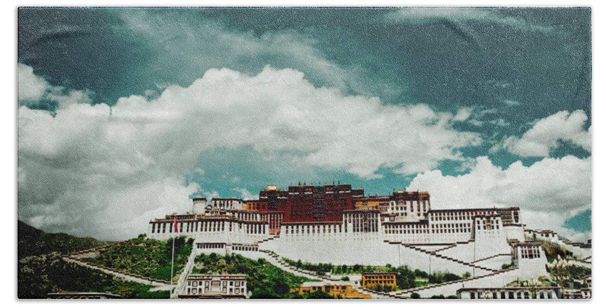 Tibet Bath Towel featuring the photograph Potala Palace. Lhasa, Tibet. Dalai Lama. Yantra.lv by Raimond Klavins