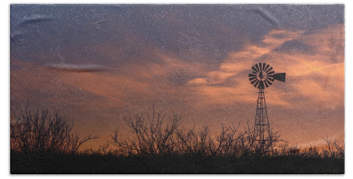 Windmill Bath Towel featuring the photograph Prairie Sunset by Cathy Anderson