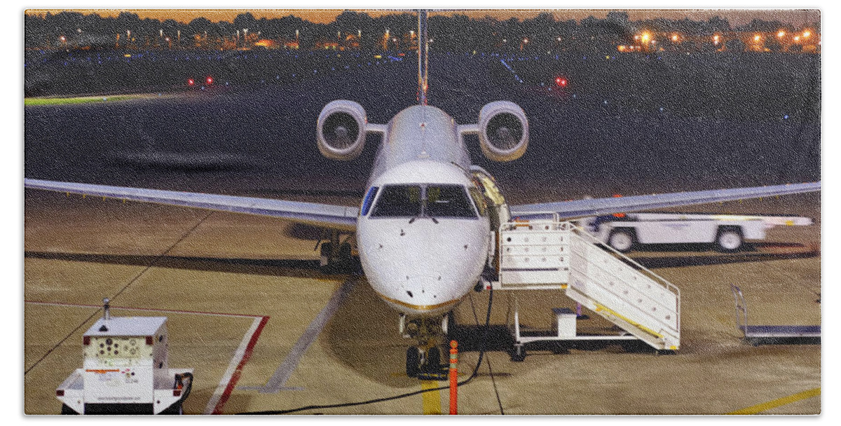 Embraer Bath Towel featuring the photograph Preparing for Departure by Jason Politte
