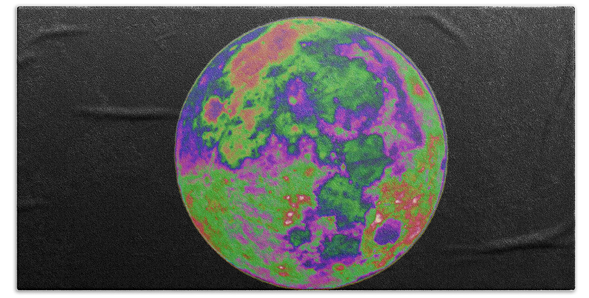 Moon Bath Towel featuring the photograph Psychedelic Full Moon by D Hackett