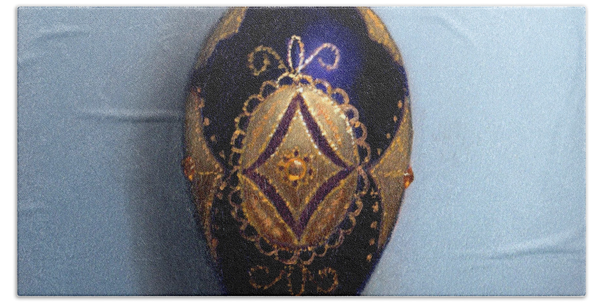 Oil Bath Towel featuring the painting Purple Filigree Egg Ornament by Linda Merchant