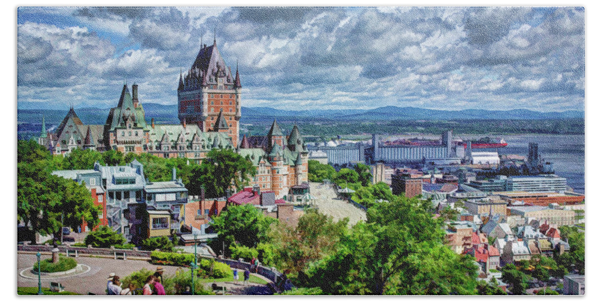 Quebec City Bath Towel featuring the photograph Quebec City Overlook by David Thompsen