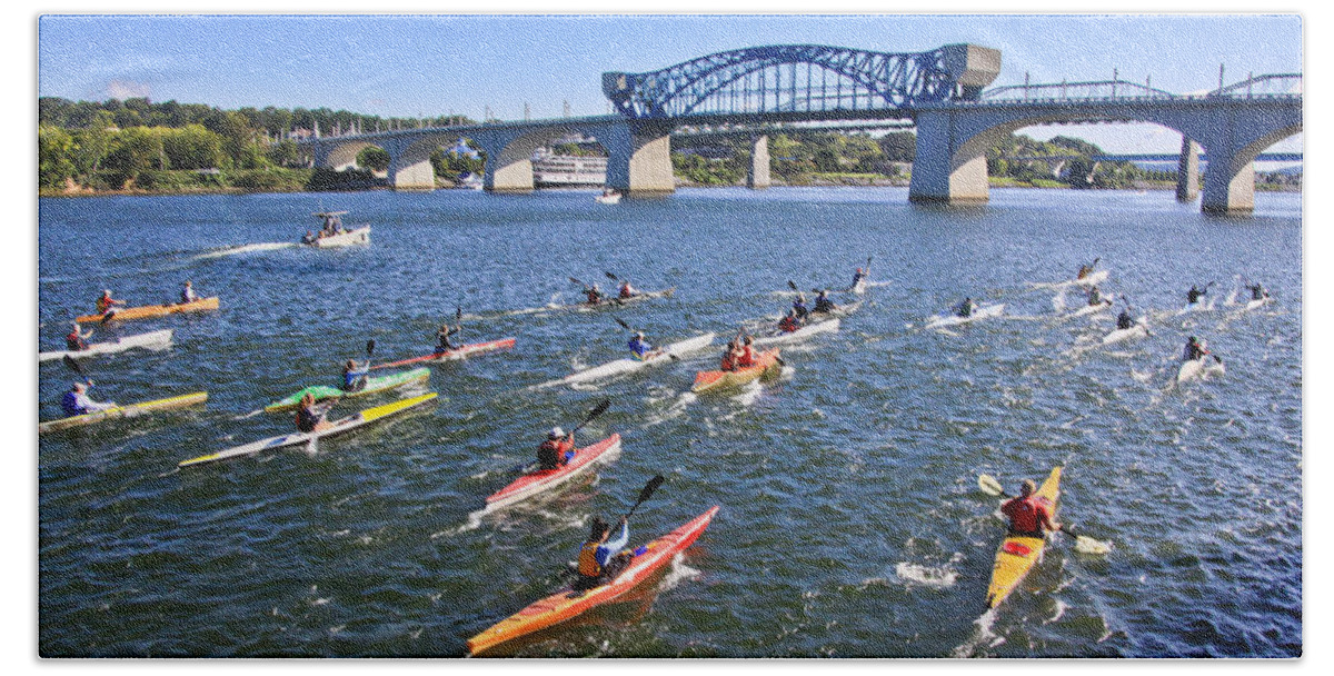 Market Street Bridge Hand Towel featuring the photograph Race on the River by Tom and Pat Cory