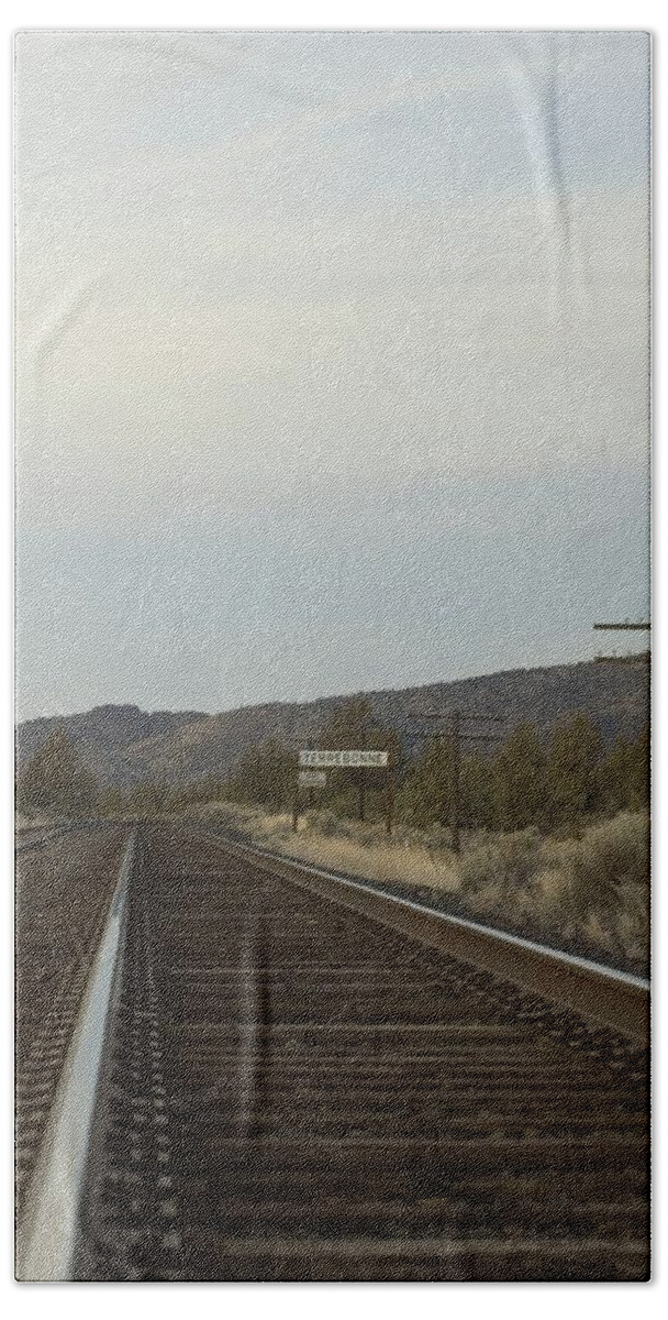 Railroad Bath Towel featuring the photograph Railroad tracks by Sara Stevenson