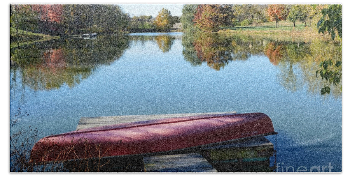 Canoe Bath Towel featuring the photograph Red Canoe in Autumn by Catherine Sherman