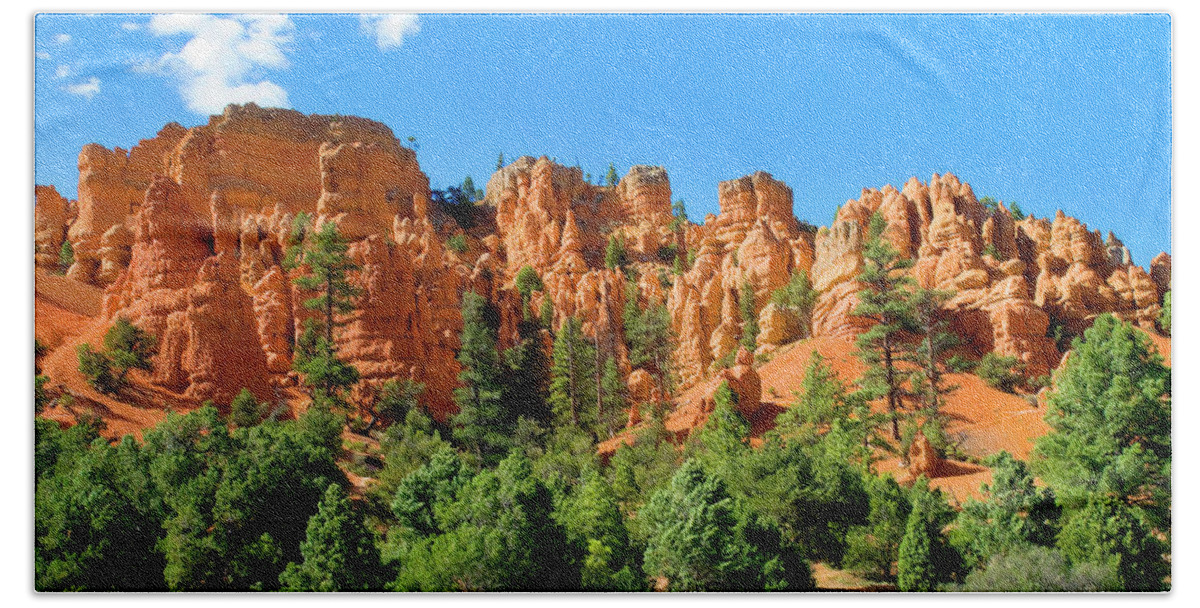 Utah Hand Towel featuring the photograph Red Canyon by Frank Houck