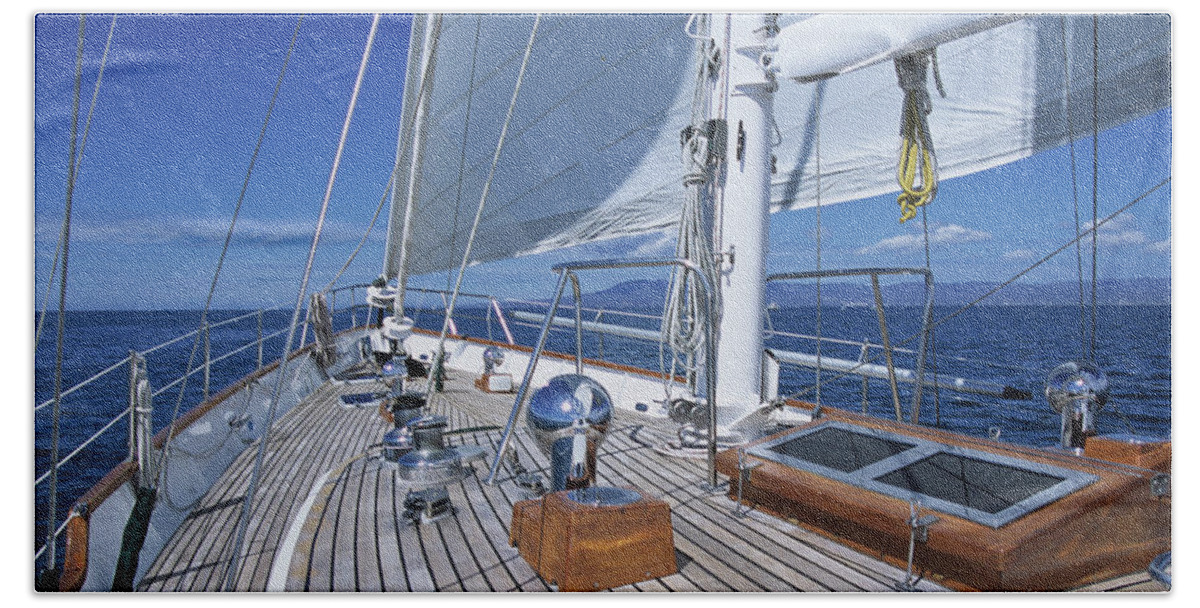 On Board Bath Towel featuring the photograph Relaxing on Deck by David J Shuler