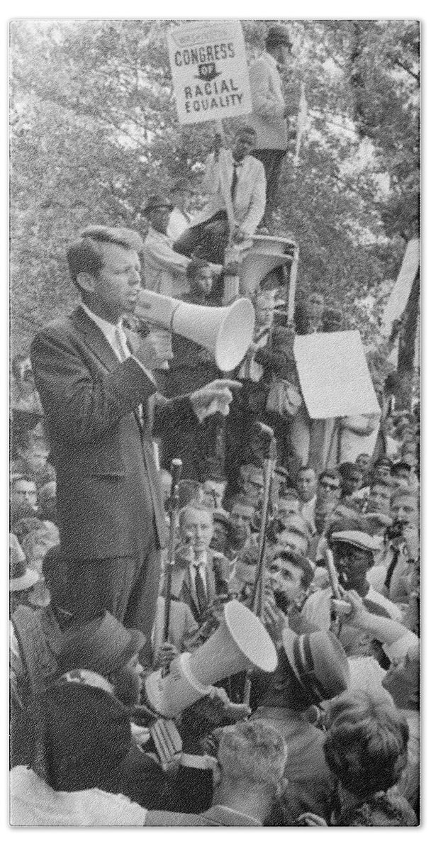 Rfk Bath Towel featuring the photograph RFK Speaking At CORE Rally by War Is Hell Store
