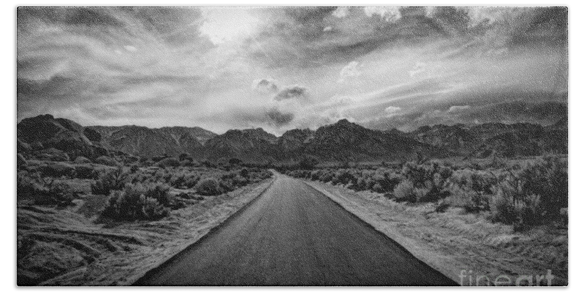 Alabama Hills Hand Towel featuring the photograph Road to Oblivion by Jennifer Magallon