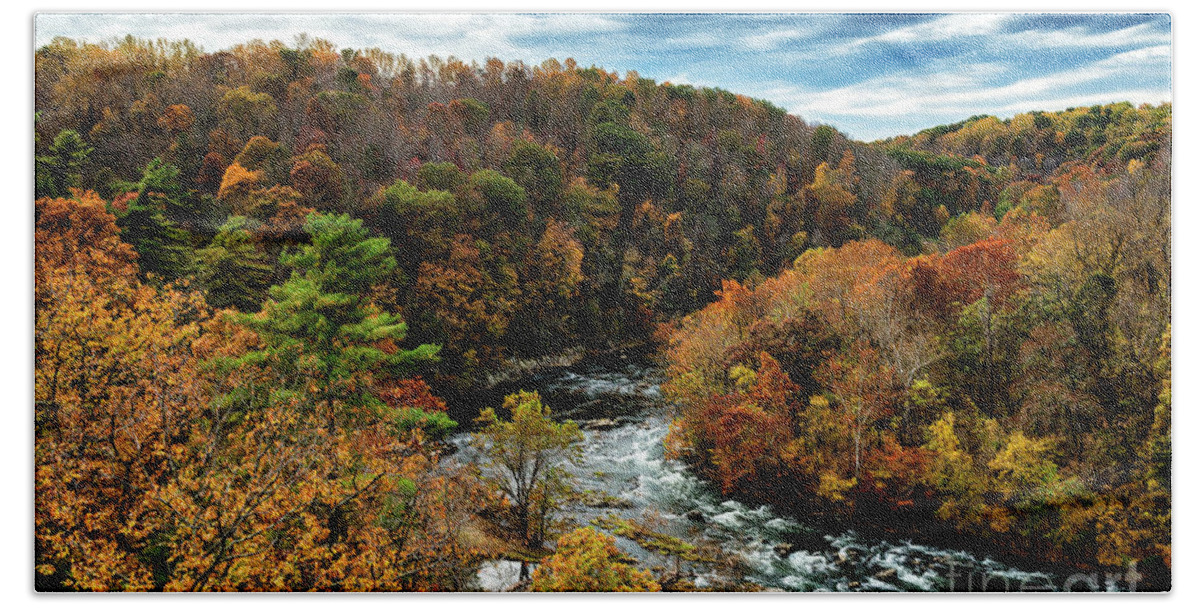 Autumn Bath Towel featuring the photograph Roanoke River Blue Ridge Parkway by Thomas R Fletcher
